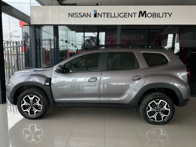 Renault Duster  5 pts. Iconic, 1.3T, TA, a/ac. Aut., botón encend., RA-17 2024